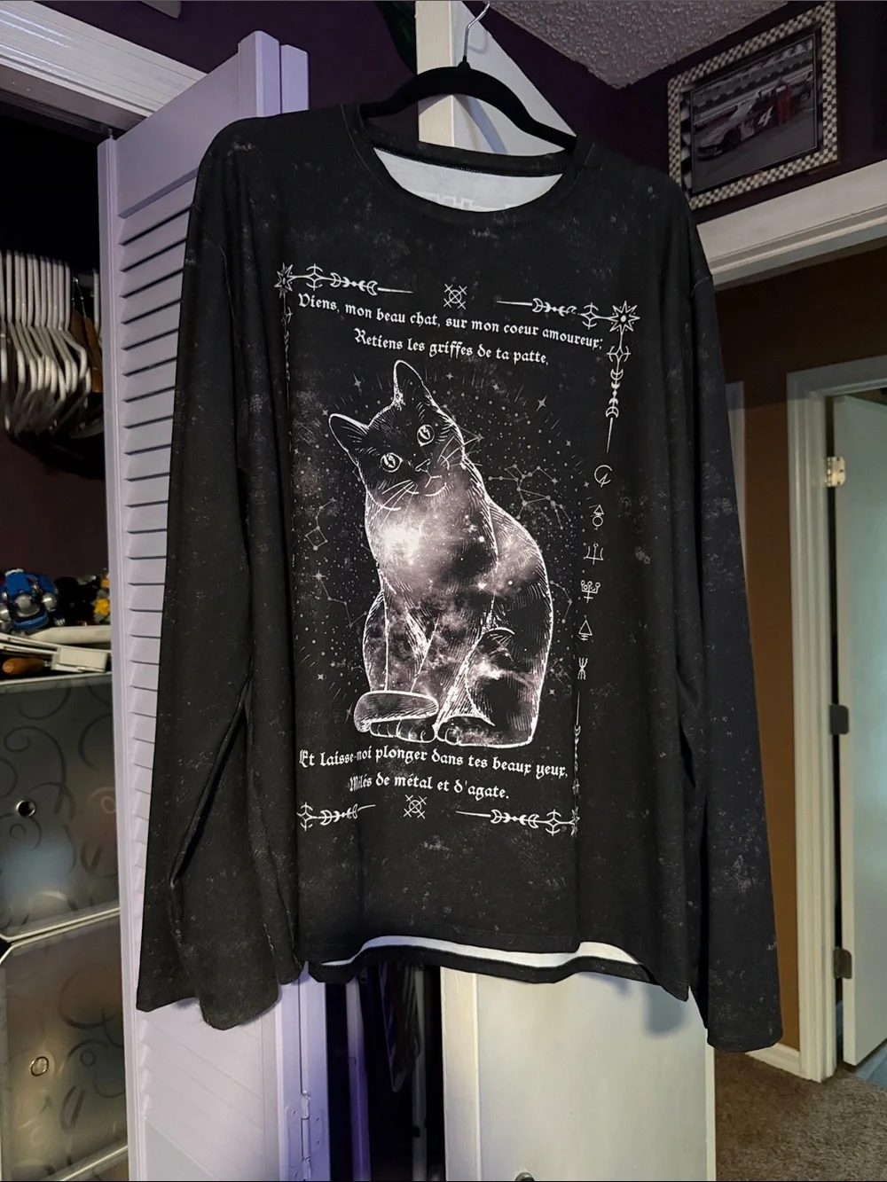 Fleurs of evil long sleeve oversized boyfriend tee. L /blk